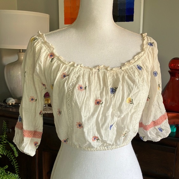 Peasant crop blouse - Forever 21 size S - Picture 1 of 4